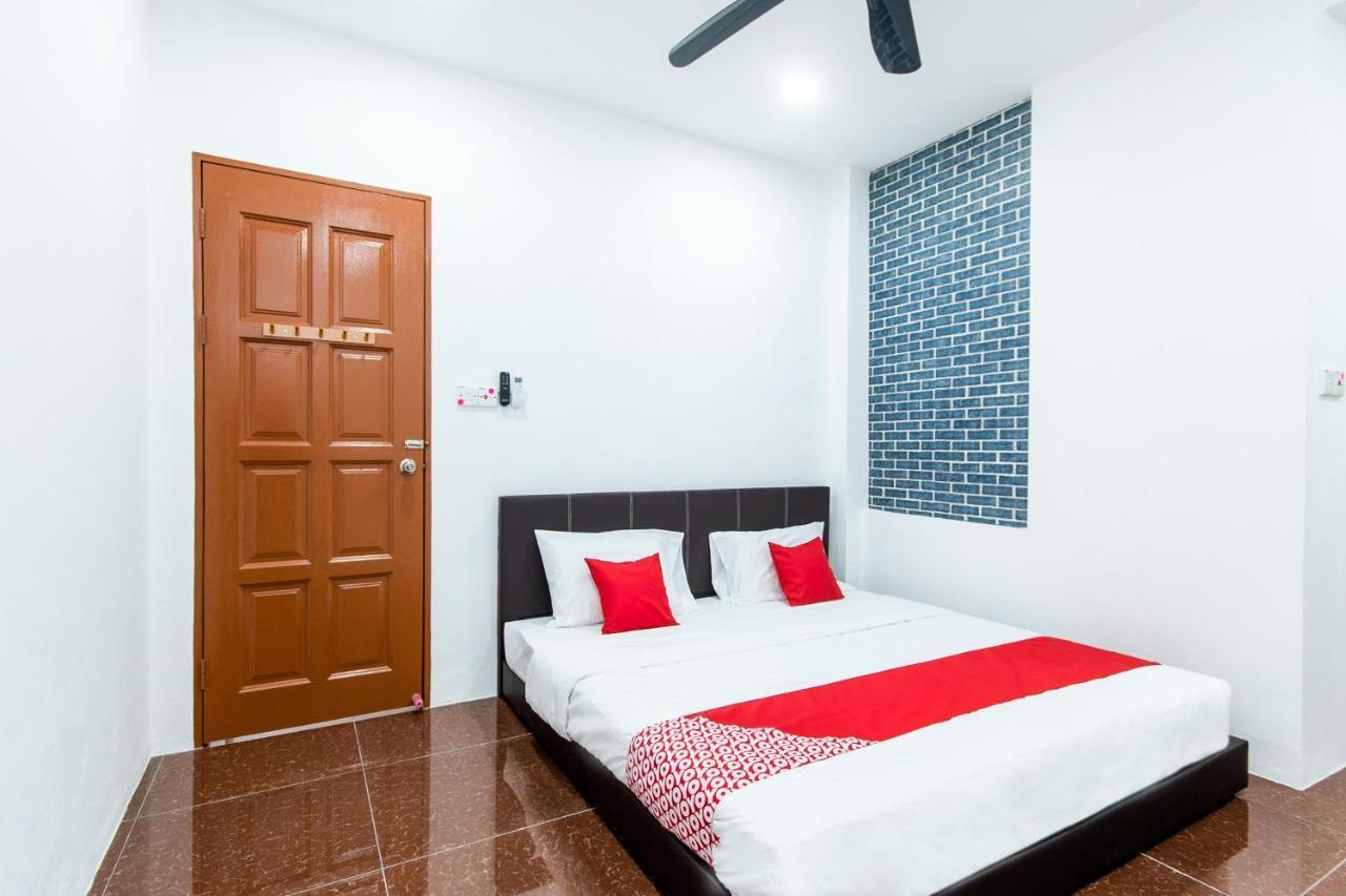 Oyo 44011 Weng Bee Guest House Kota Kinabalu Exterior foto