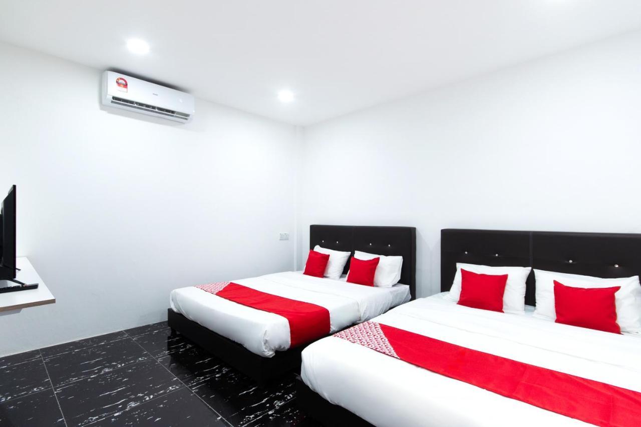 Oyo 44011 Weng Bee Guest House Kota Kinabalu Exterior foto